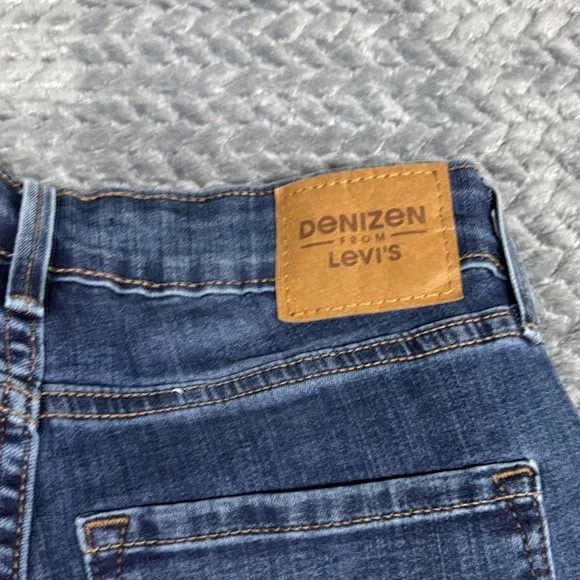 Denizen from Levi’s Women’s Blue Flared Jeans - Picture 6 of 7